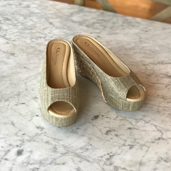 Linen Espadrille Style Peep Toe Sandal - Picture 5 of 8